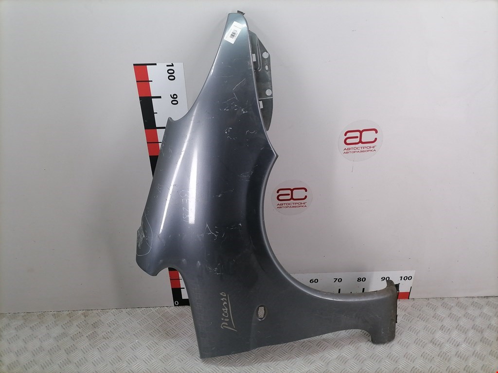 Крыло переднее правое Citroen Xsara Picasso