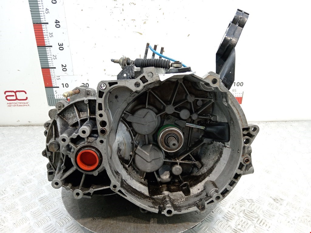 КПП 5ст (механическая коробка) Volvo S40 V40 1