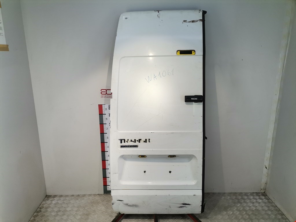 Дверь распашная задняя левая Ford Transit 5
