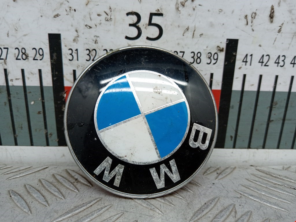 Эмблема (значок) BMW X3 (E83)