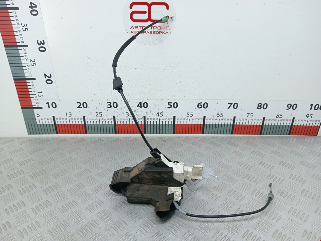 Замок двери передней правой Citroen C4 1