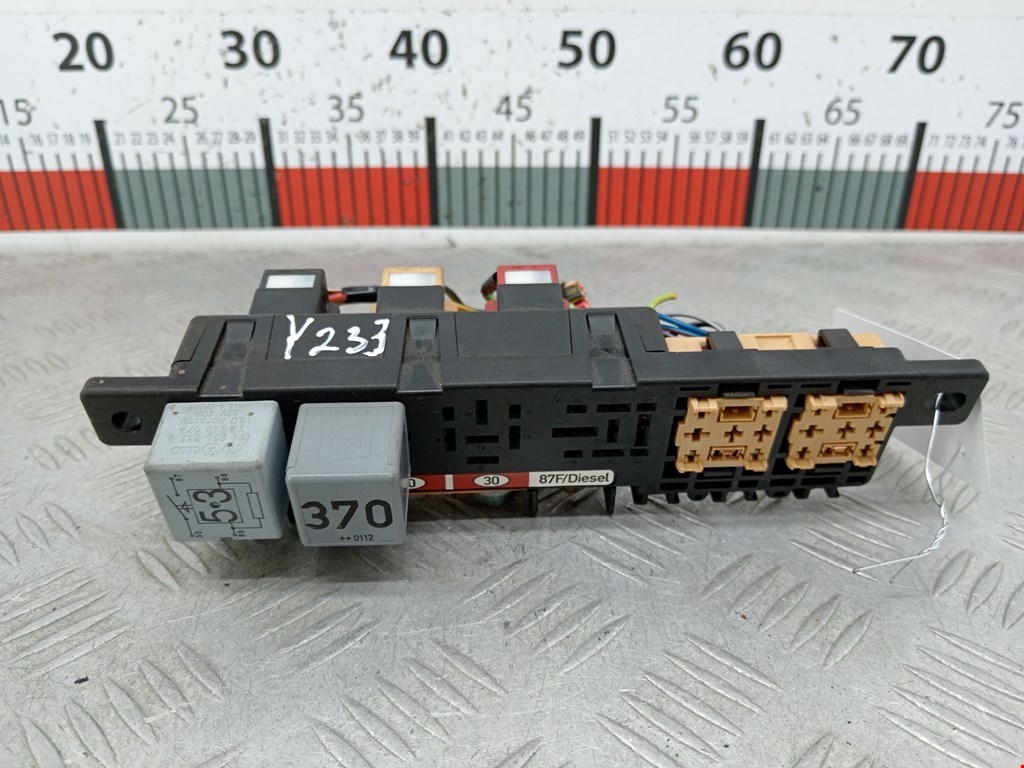 Блок реле Audi A6 C5