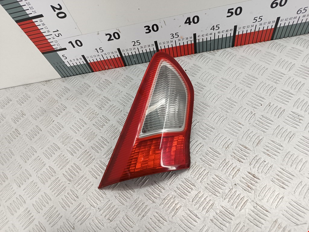 Фонарь крышки багажника левый Mitsubishi Lancer 10