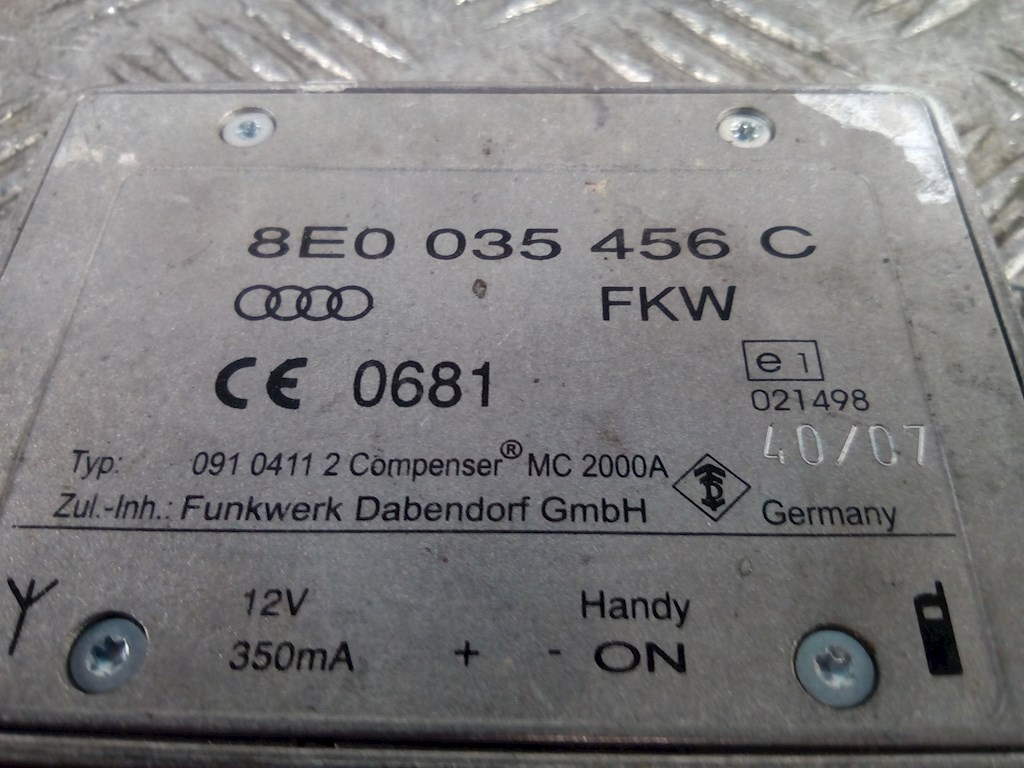 Усилитель антенны Audi A5 8T купить в Беларуси