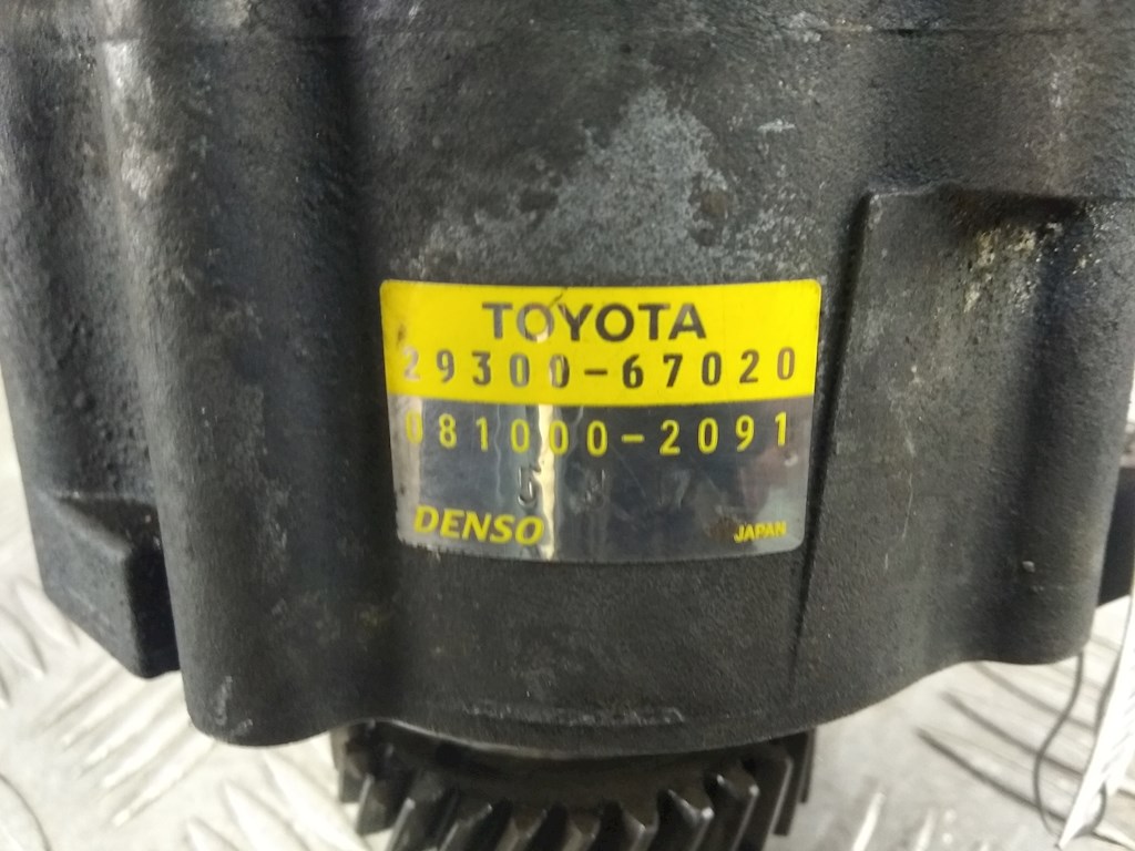 Насос вакуумный Toyota HiAce (H200) купить в Беларуси