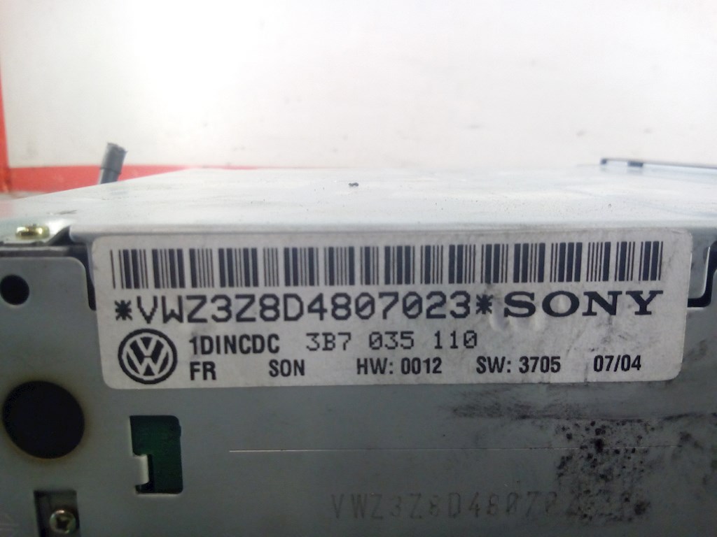 Чейнджер компакт дисков Volkswagen Passat 5 GP купить в Беларуси