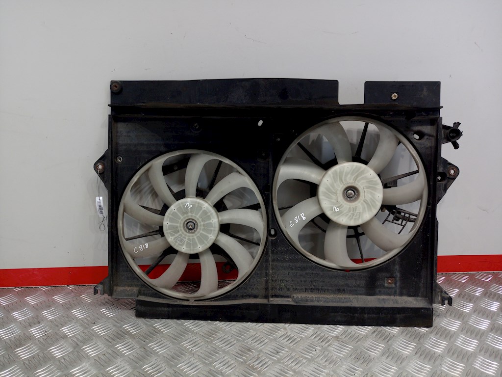 Вентилятор радиатора основного Toyota Avensis 3 (T270)