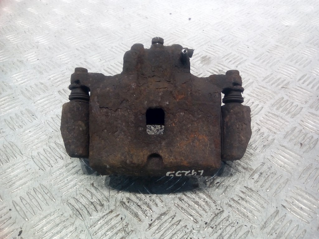 Суппорт передний левый Mitsubishi Lancer 9
