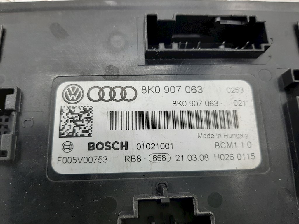 Блок комфорта Audi A4 B8 купить в России