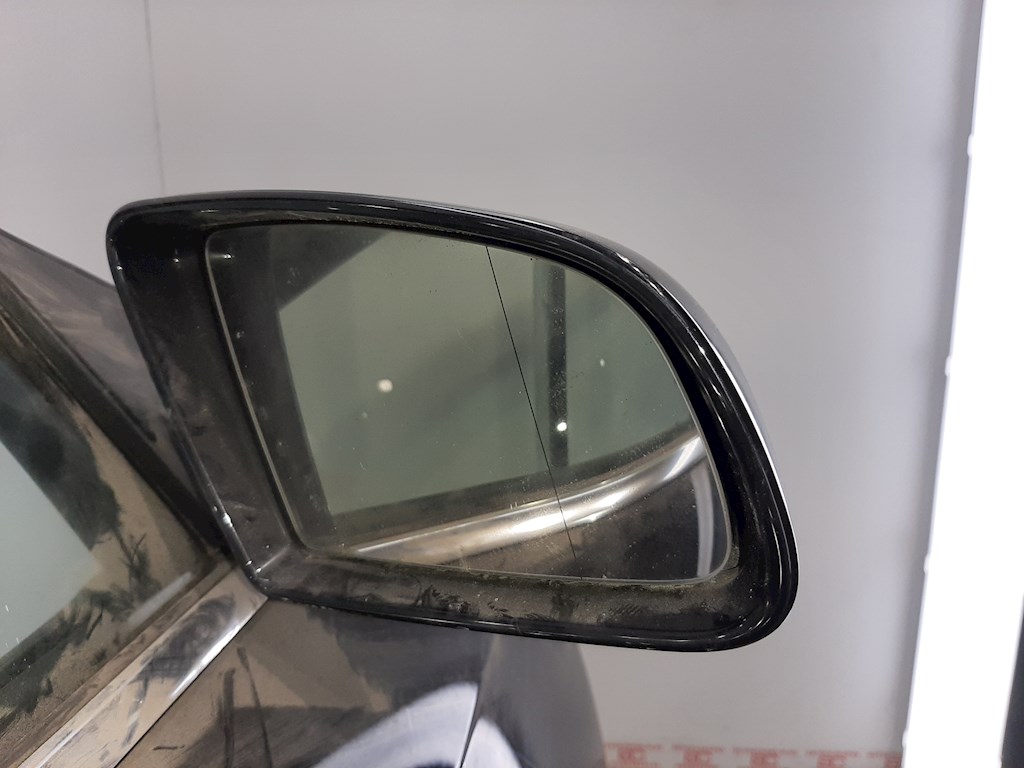 Зеркало боковое правое Audi A6 C6 купить в России