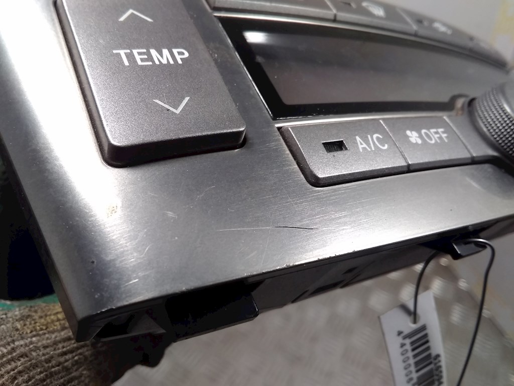Переключатель отопителя (печки) Toyota Avensis 2 (T250) купить в Беларуси
