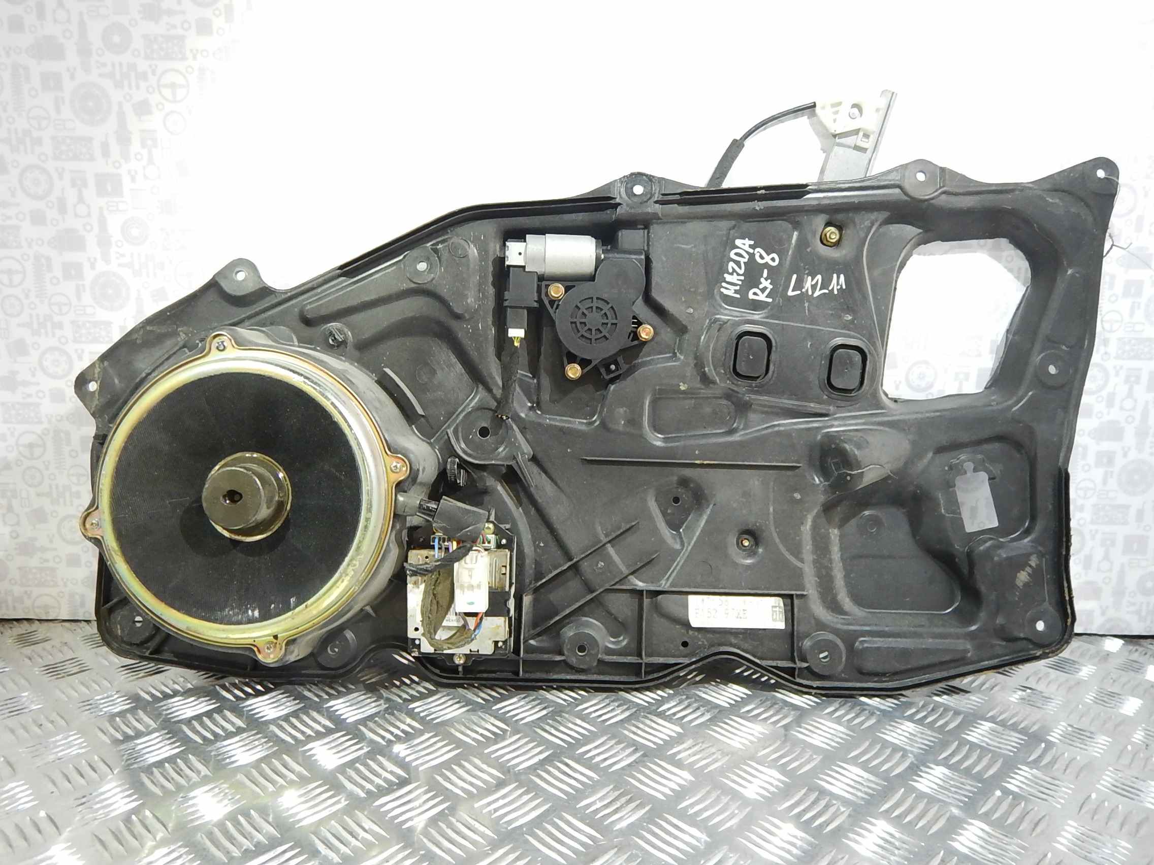 Стеклоподъемник электрический двери передней правой Mazda RX8 купить в России