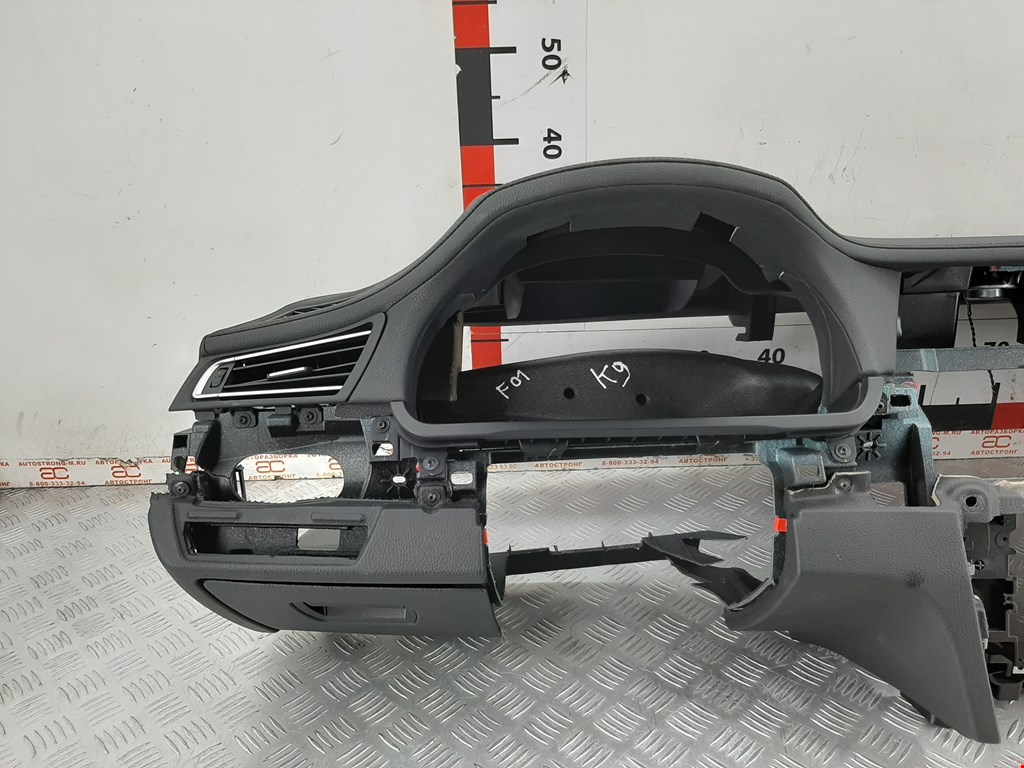 Торпедо (панель передняя) BMW 7-Series (F01/F02) купить в России