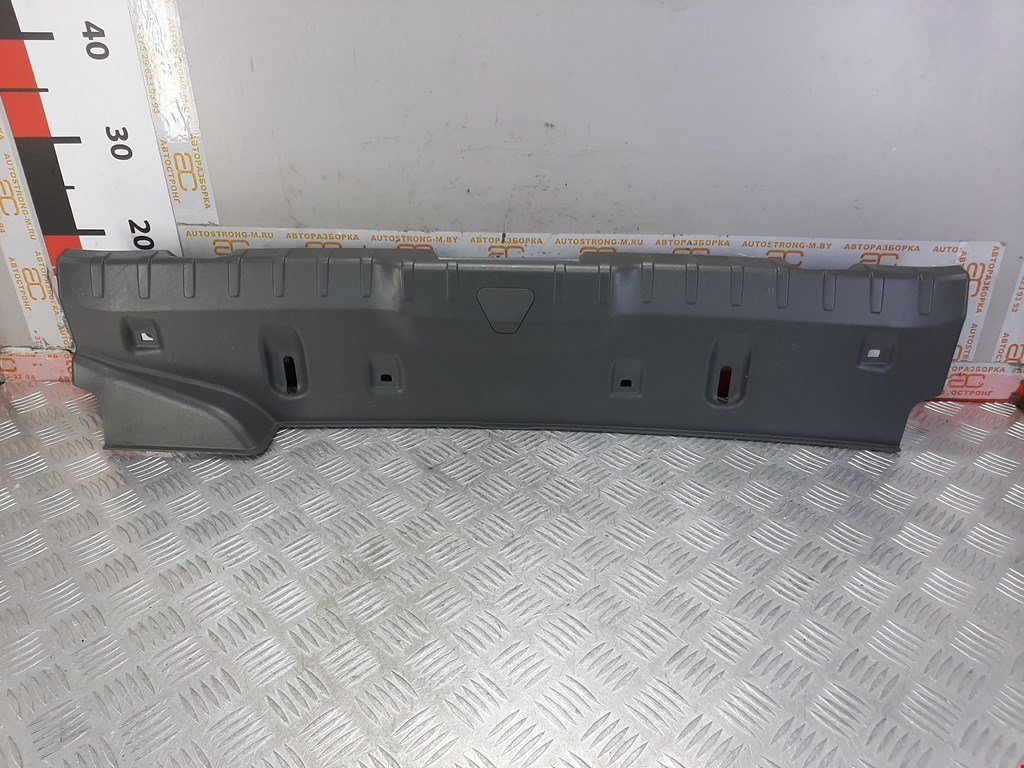 Обшивка багажного отделения BMW 7-Series (F01/F02)