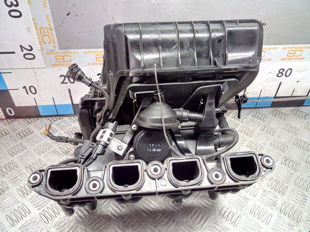 Коллектор впускной BMW 3-Series (E90/E91/E92/E93)