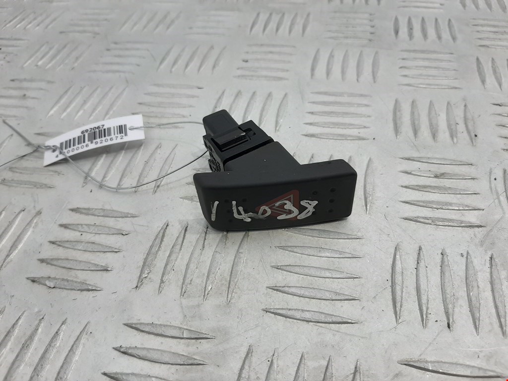 Кнопка аварийной сигнализации Suzuki SX4 1