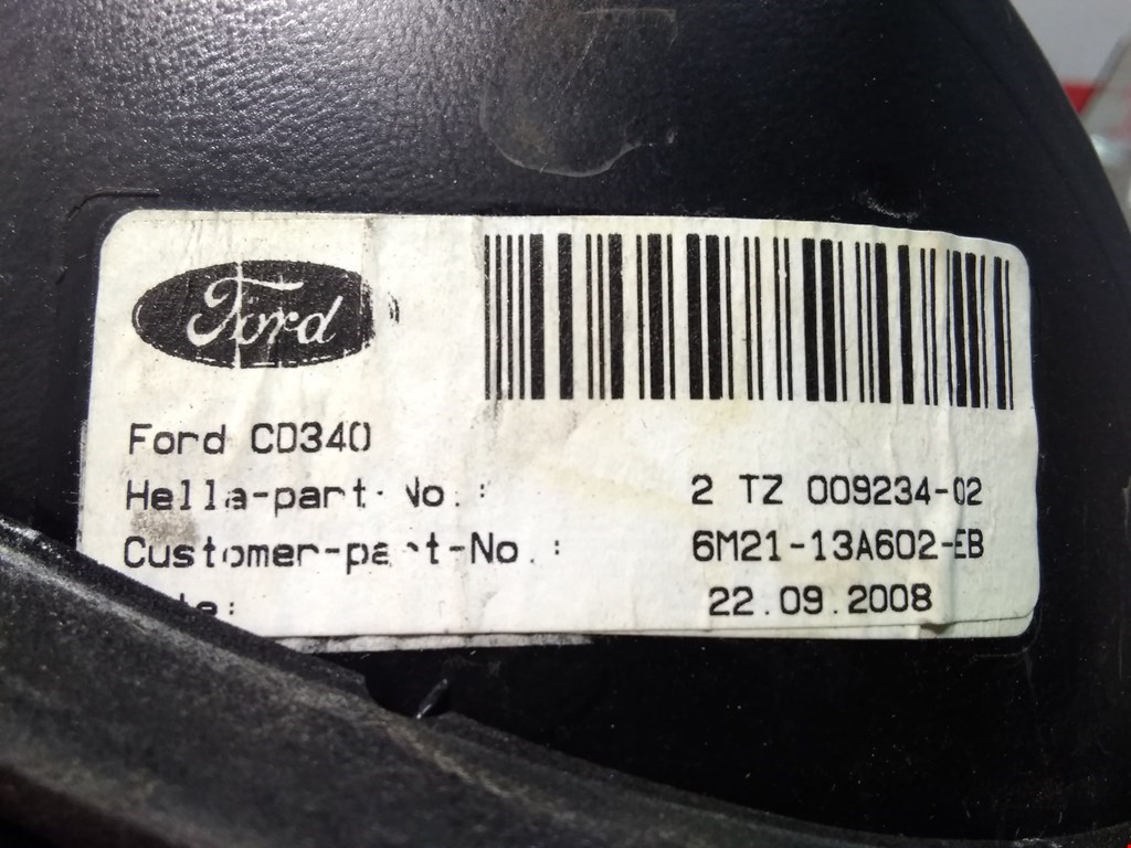 Фонарь крышки багажника правый Ford Galaxy 2 купить в России