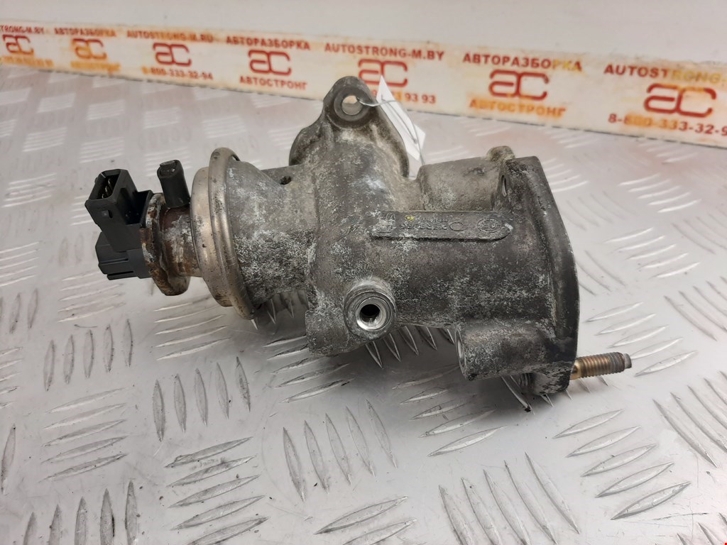 Клапан ЕГР EGR Opel Combo C