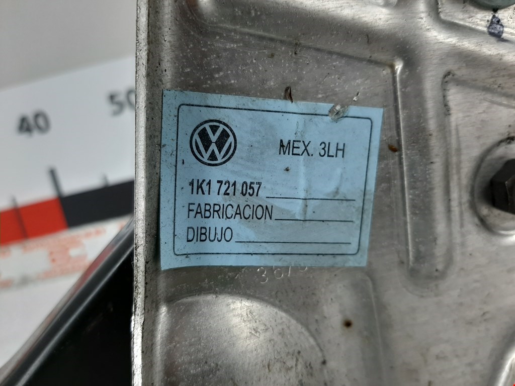 Педаль тормоза Volkswagen Jetta 5 купить в Беларуси
