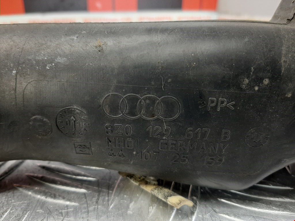 Воздухозаборник (наружный) Audi A2 8Z купить в Беларуси
