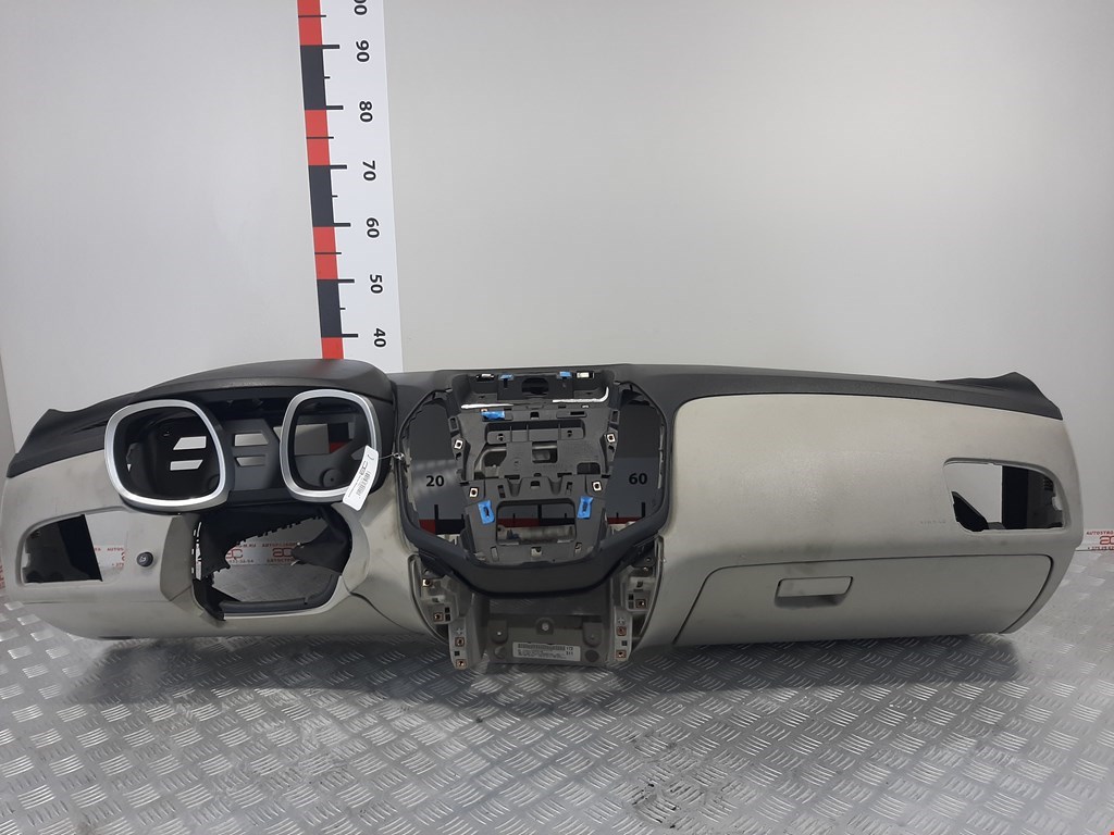 Торпедо (панель передняя) Chevrolet Equinox 2 купить в Беларуси