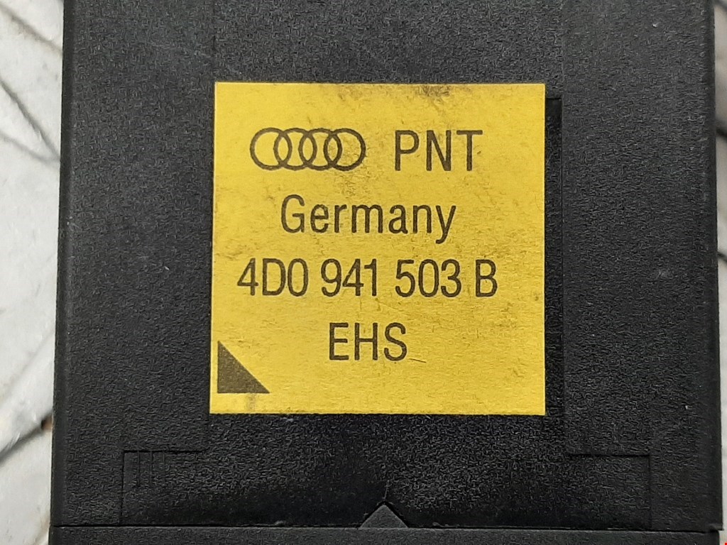 Кнопка обогрева заднего стекла Audi A4 B5 купить в Беларуси