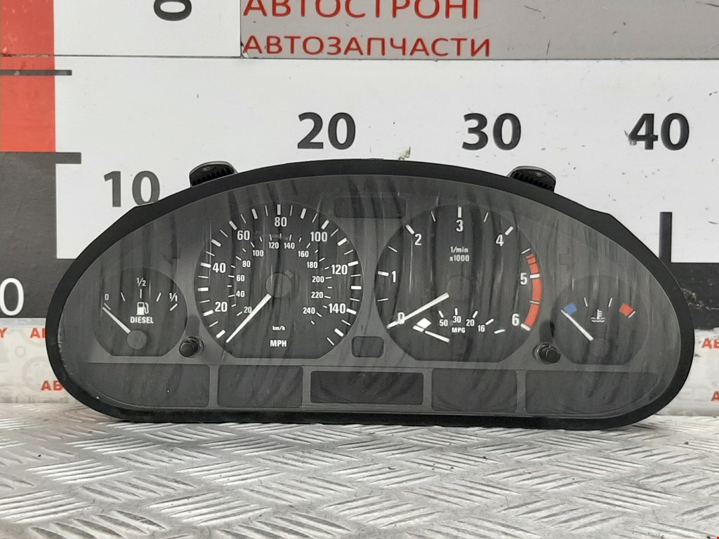 Панель приборная (щиток приборов) BMW 3-Series (E46)
