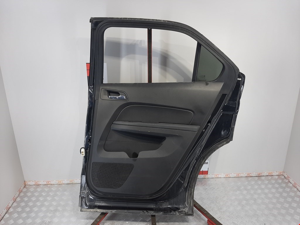 Дверь задняя правая Chevrolet Equinox 2 купить в Беларуси