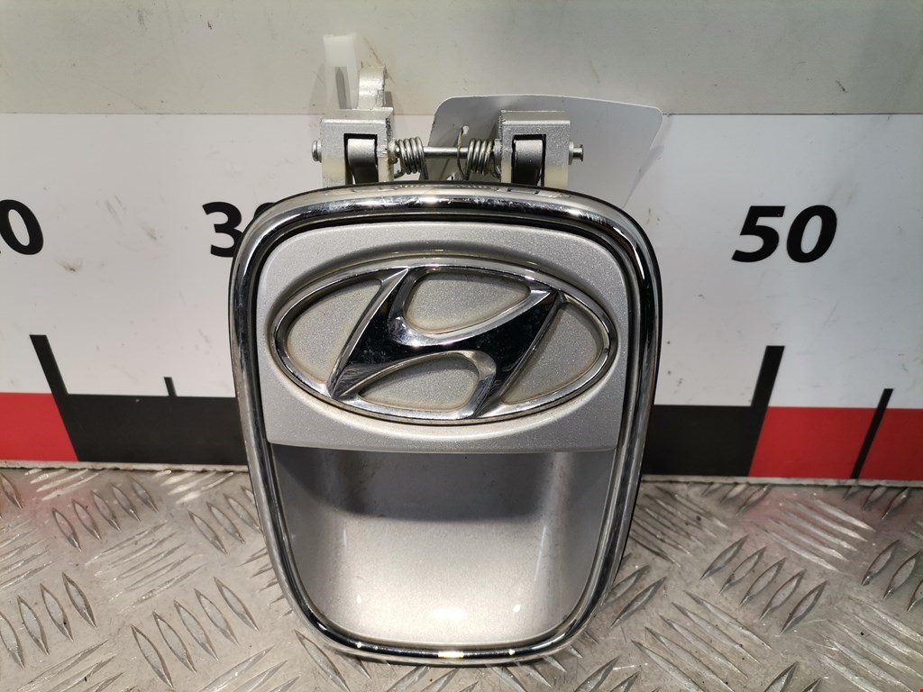 Ручка крышки багажника Hyundai i10 1 купить в Беларуси