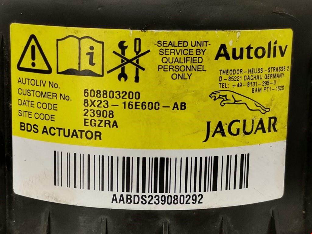 Подушка безопасности пешехода Jaguar XF X250 купить в Беларуси