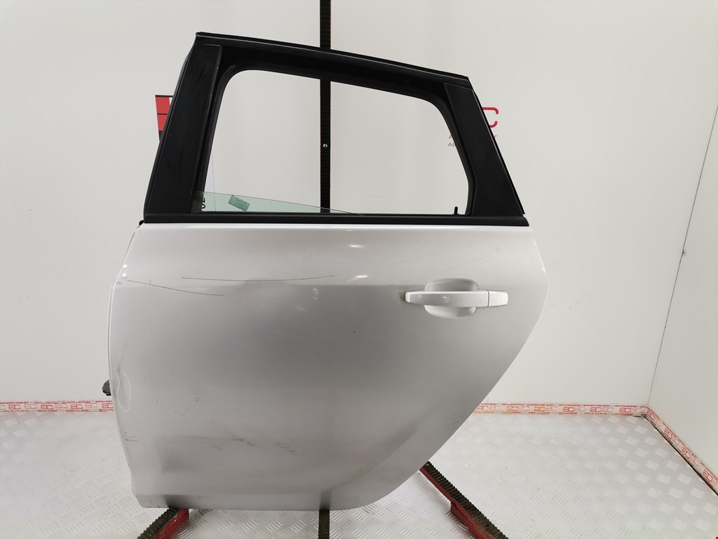 Дверь задняя левая Opel Astra J