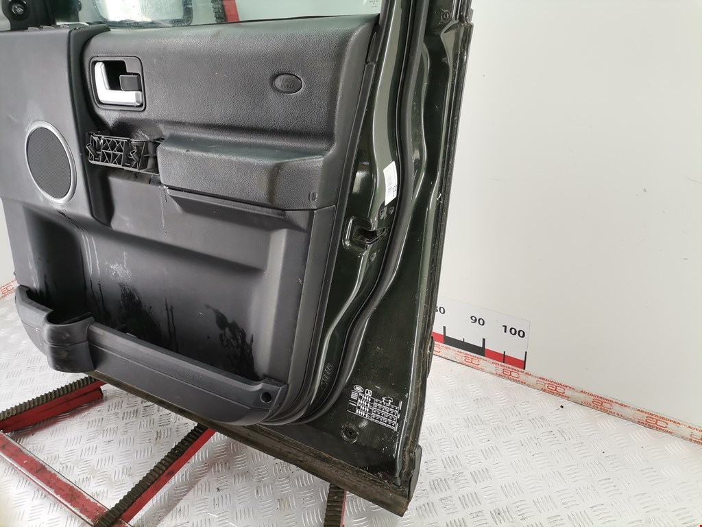 Дверь передняя правая Land Rover Discovery 3 купить в России