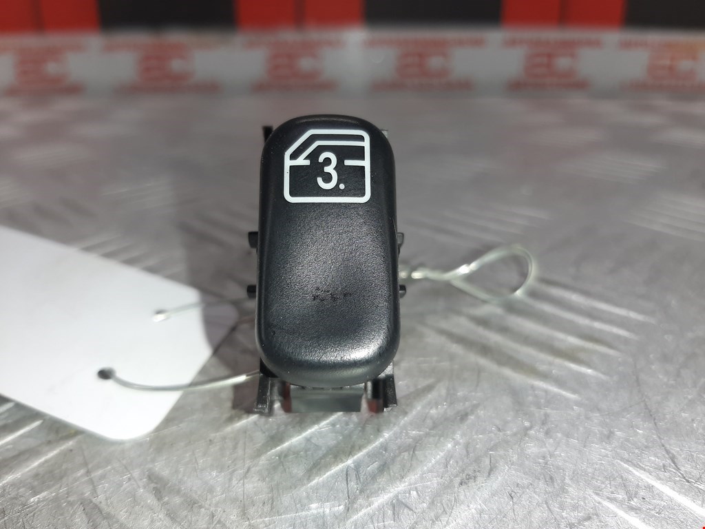Кнопка стеклоподъемника Mercedes ML-Class (W163)