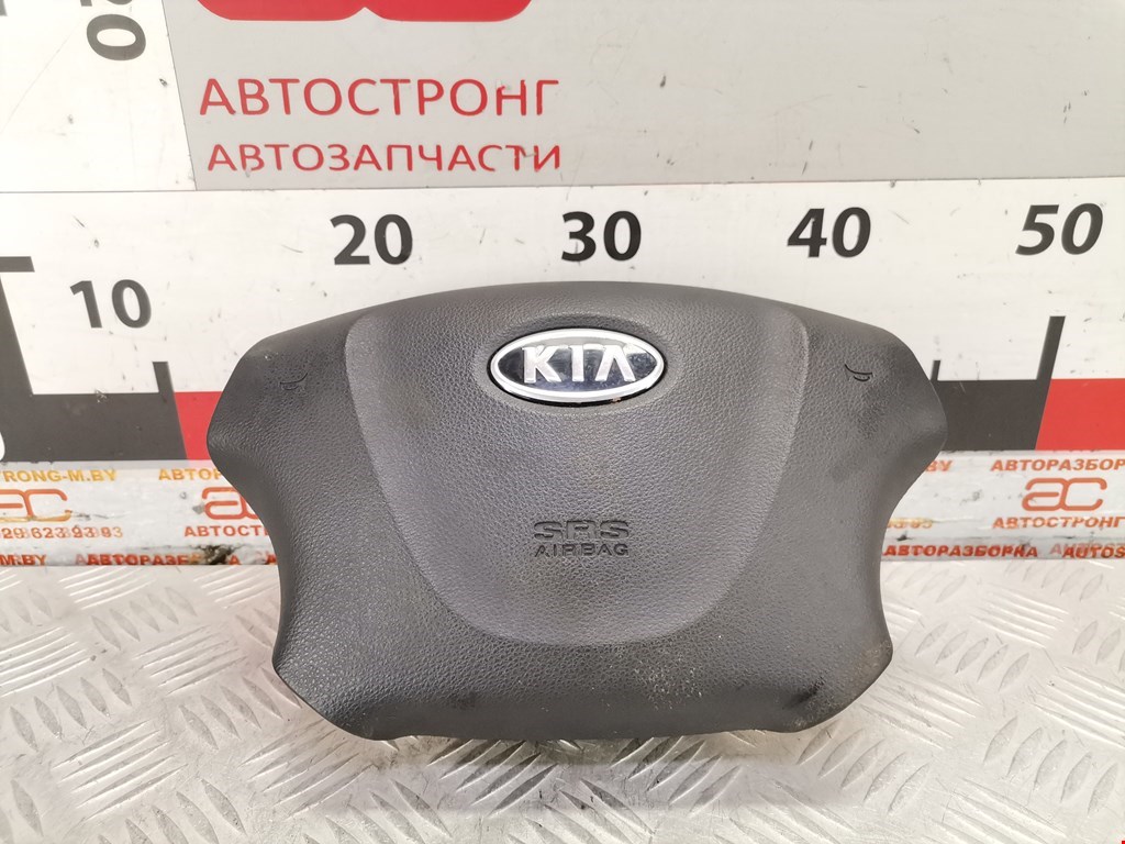 Подушка безопасности в рулевое колесо Kia Carnival (Sedona) 2 купить в России