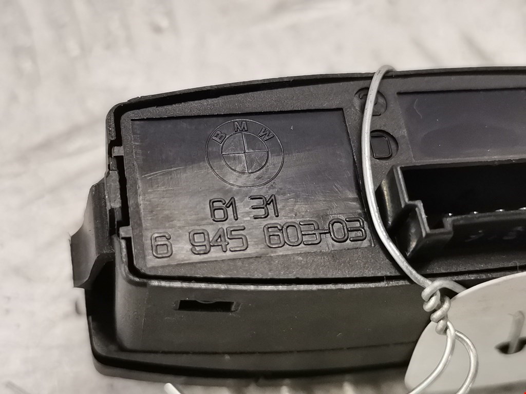 Кнопка аварийной сигнализации BMW 1-Series (E81/E82/E87/E88) купить в Беларуси
