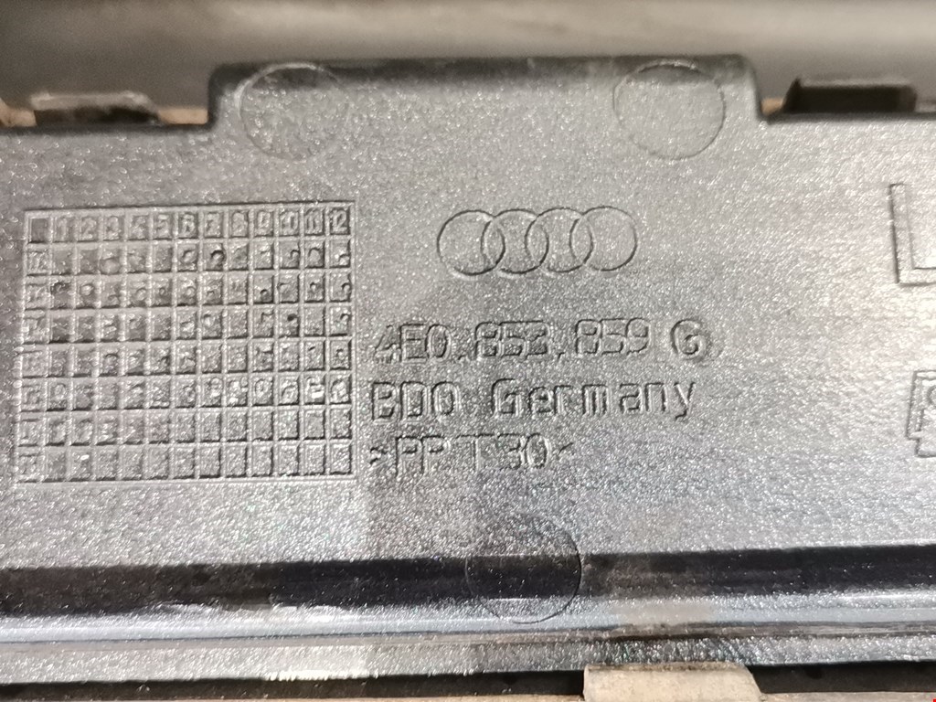 Накладка декоративная на порог (Комплект) Audi A8 D3 купить в России