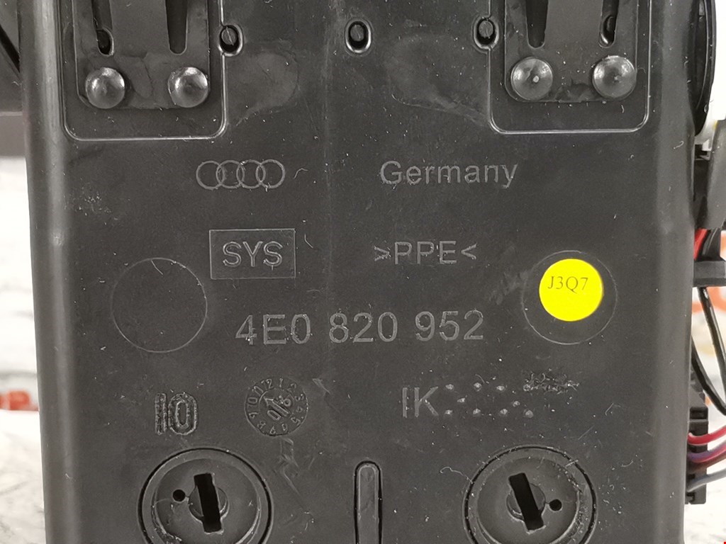 Дефлектор обдува салона Audi A8 D3 купить в России