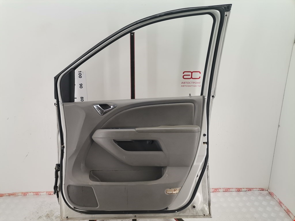 Дверь передняя правая Honda Odyssey (Shuttle) 3 купить в Беларуси