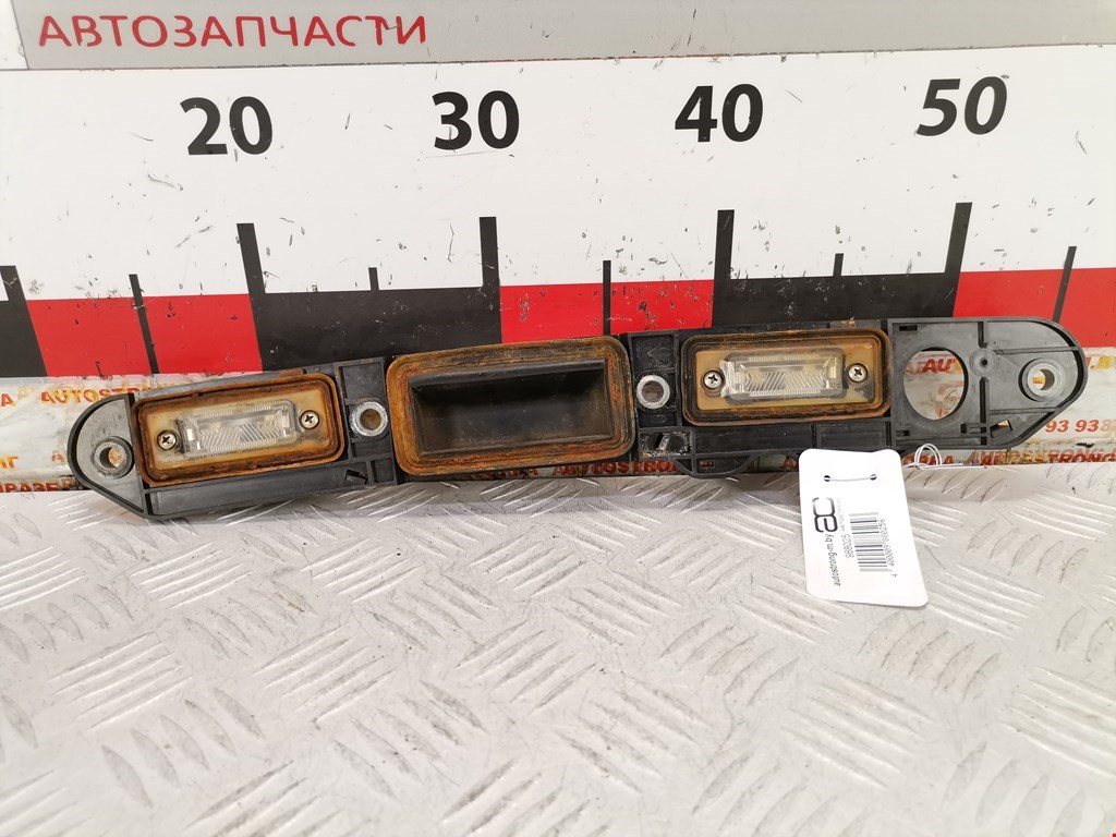 Ручка крышки багажника Skoda Octavia 1Z купить в Беларуси