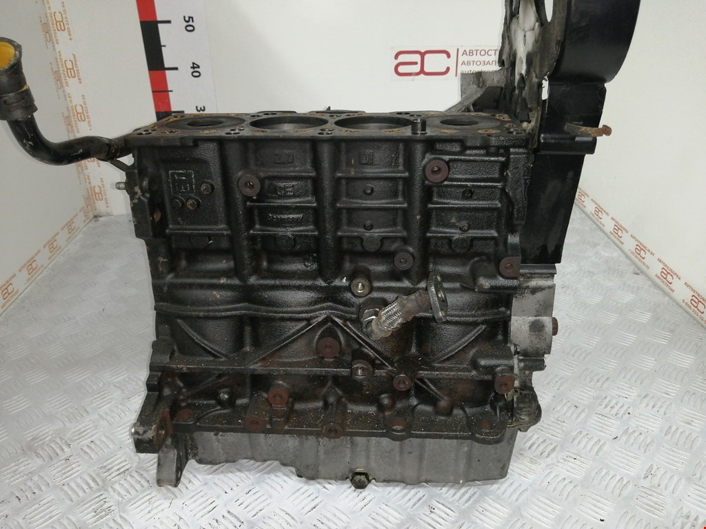 Блок двигателя (блок цилиндров) Volkswagen Touran 1