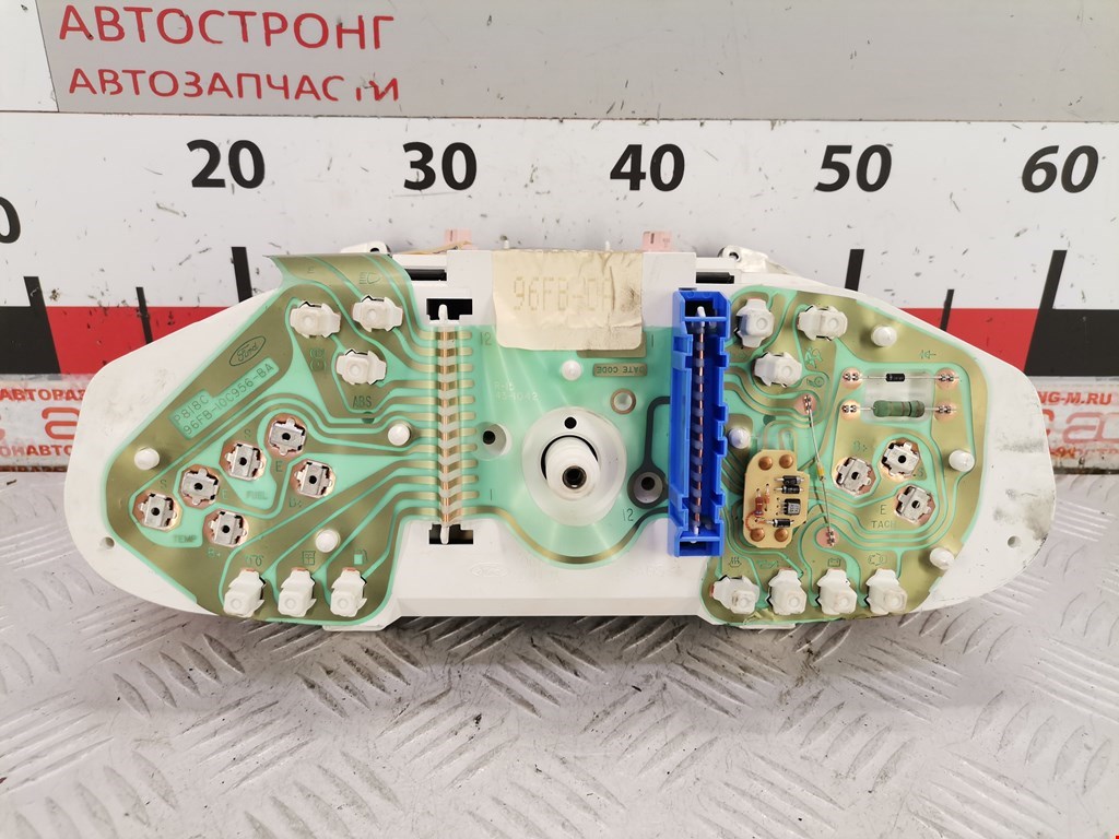 Панель приборная (щиток приборов) Ford Escort 6 купить в России