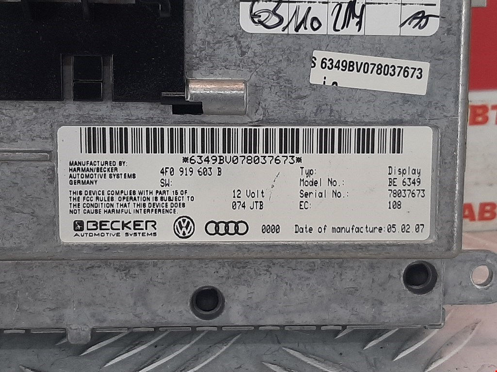 Дисплей информационный Audi A6 C6 купить в России