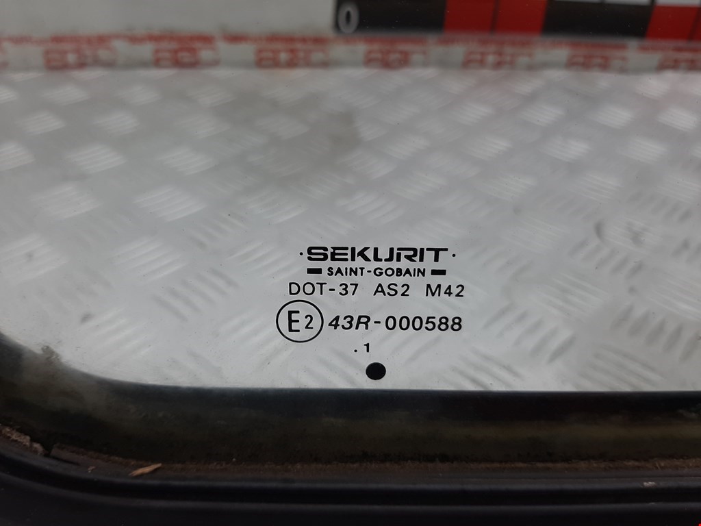 Стекло двери задней правой Fiat Ducato 2 (230) купить в Беларуси