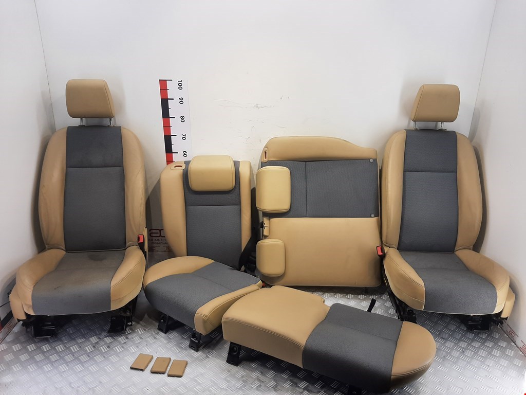 Салон (сидения) комплект Land Rover Freelander 2 купить в Беларуси