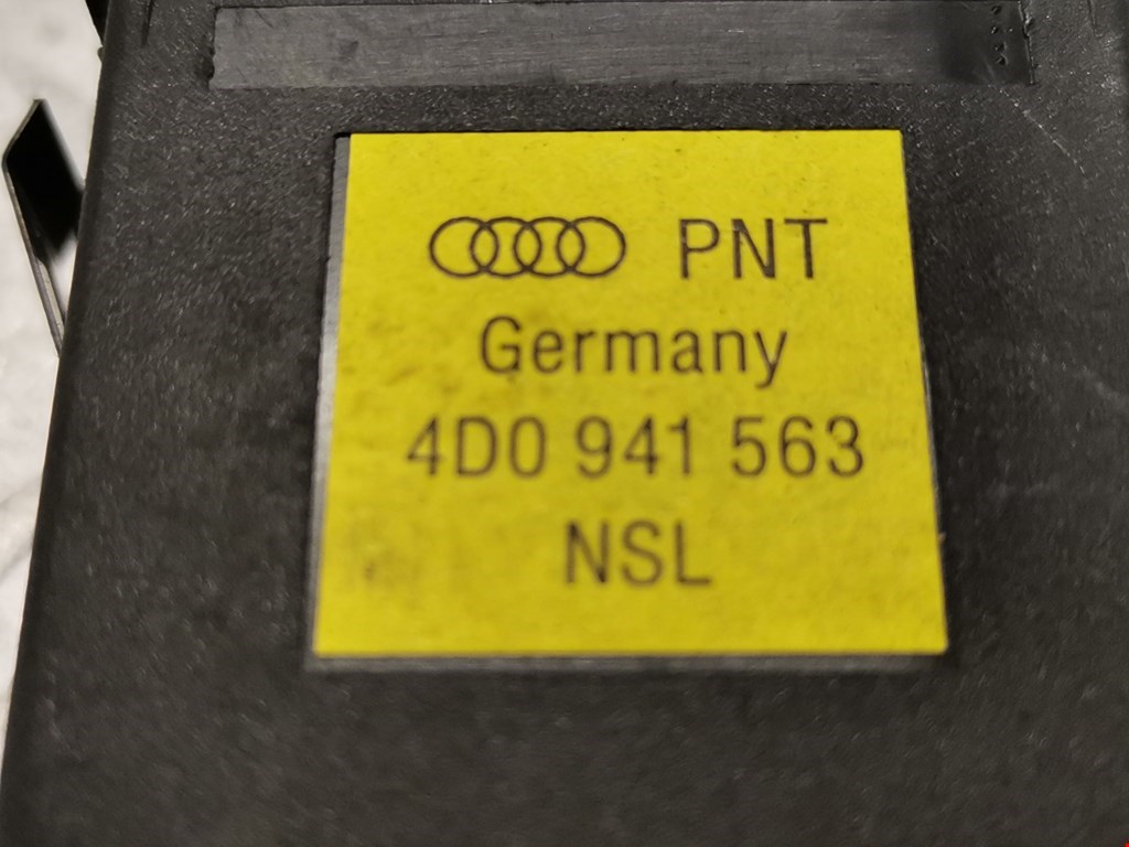 Кнопка противотуманных фар Audi A4 B5 купить в Беларуси