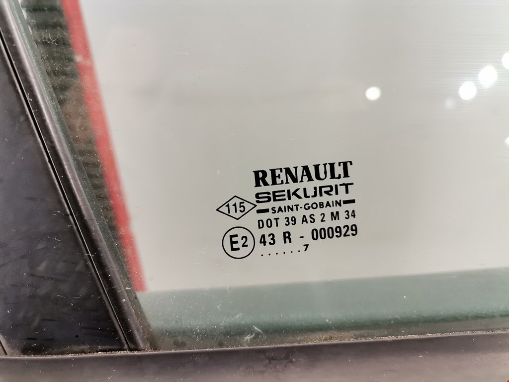 Дверь передняя правая Renault Megane 1 купить в Беларуси