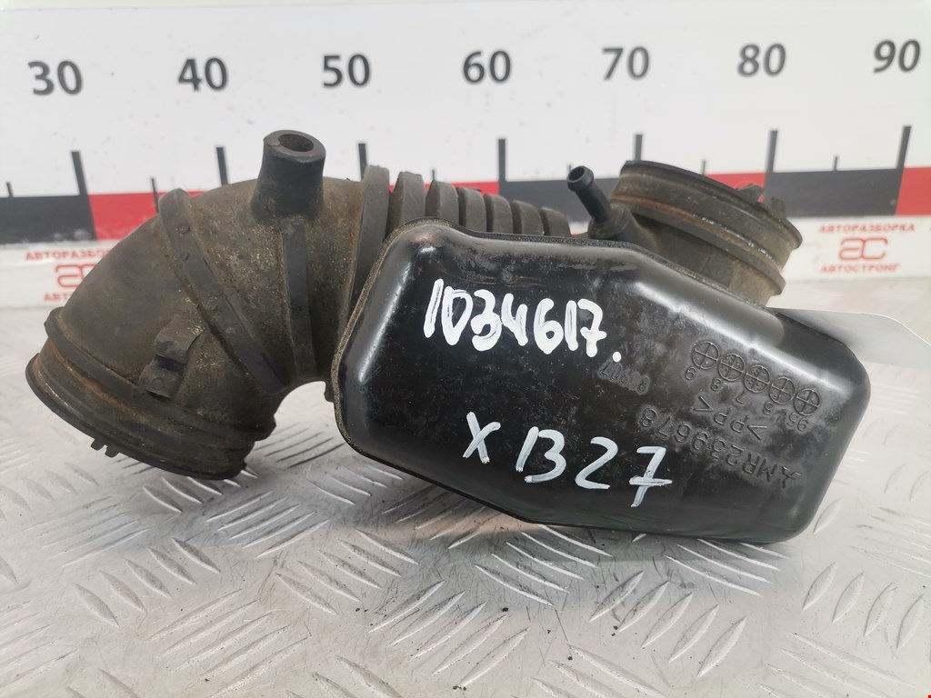 Патрубок воздушного фильтра (гофра инжектора) Mitsubishi Colt 5