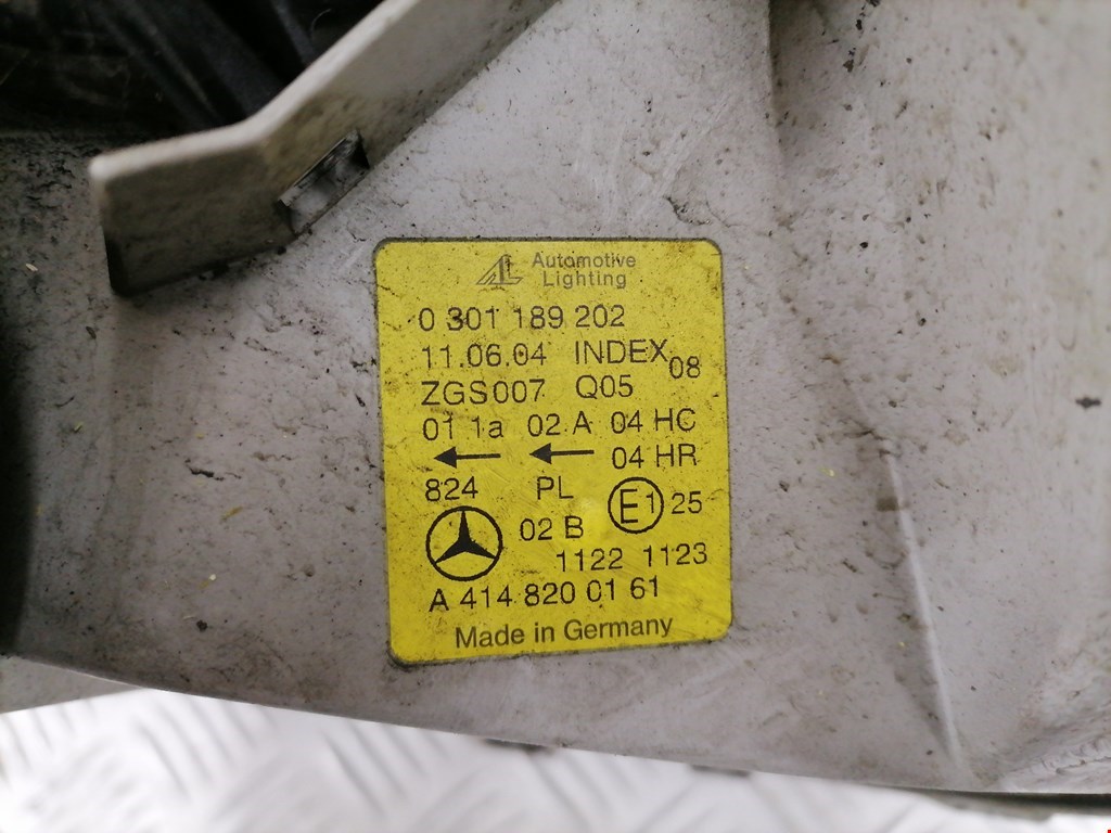 Фара передняя правая Mercedes Vaneo купить в России