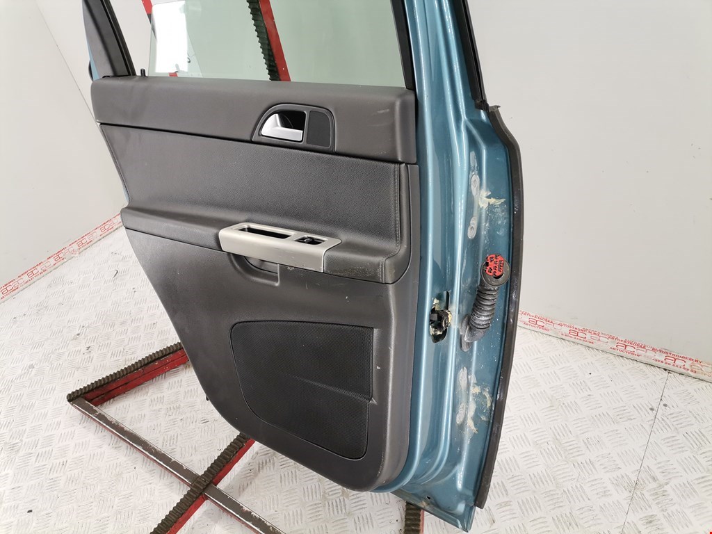Дверь задняя левая Volvo V50 1 купить в России