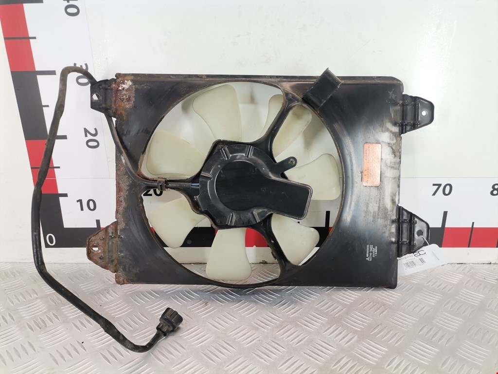 Вентилятор радиатора основного Mitsubishi Space Wagon 3